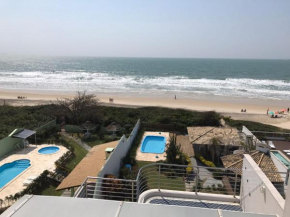 Гостиница Apartamento Pé na Areia  Флорианополис